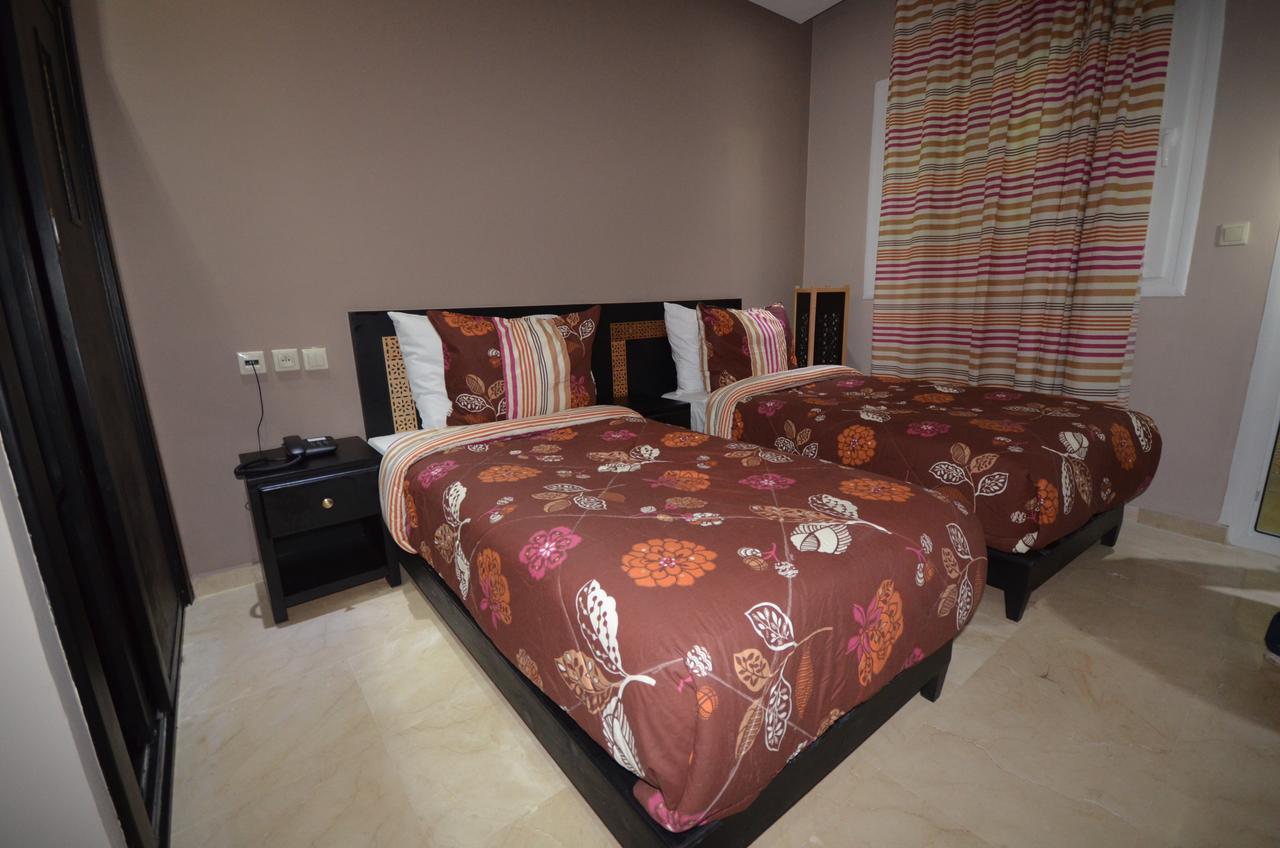 Hotel-Cafe-Restaurant Pyramides, Taza Εξωτερικό φωτογραφία